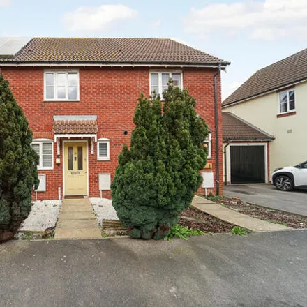 Buy this 2 bed townhouse on Saxon Court in West Wick, BS22 7RT