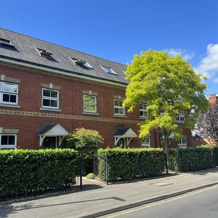 Rent this 1 bed apartment on 2-10 Victoria Mews in Englefield Green, TW20 0BF