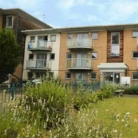 Image 1 - Hawkins Road, Colchester, CO2 8JT, United Kingdom - Apartment for rent