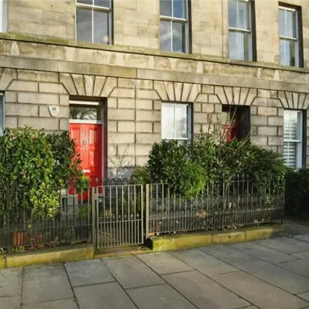 Buy this 3 bed apartment on 7 Hope Park Crescent in City of Edinburgh, EH8 9NA