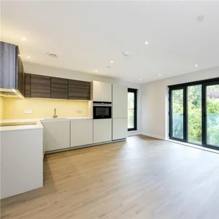 Rent this 2 bed room on Osprey Court in 256 Finchley Road, London