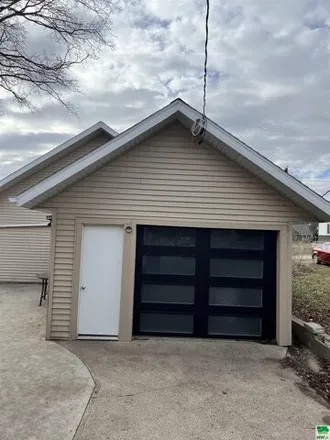 Image 6 - United Methodist Church, East 3rd Street, Peterson, Clay County, IA 51047, USA - House for sale