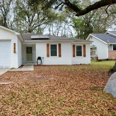 Buy this 3 bed house on 116 Fairoaks Drive in Crestview, FL 32539