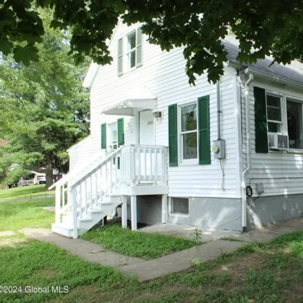 Image 6 - 2012 Avenue A, Schenectady, New York, 12308 - House for sale