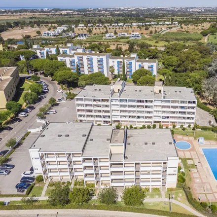 Image 5 - Caminho do Lago, 8125-432 Quarteira, Portugal - Apartment for rent