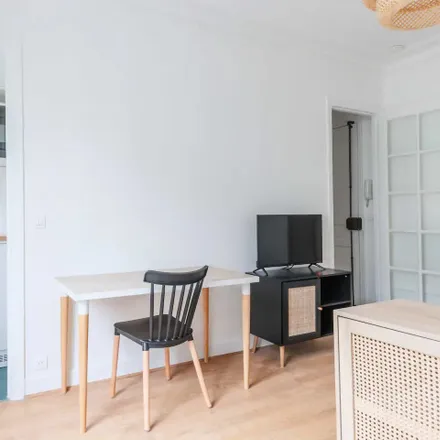 Image 2 - 7b Rue Raffet, 75016 Paris, France - Apartment for rent