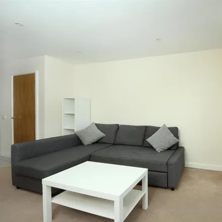 Image 6 - Coral House, Lapis Close, London, NW10 7FH, United Kingdom - Apartment for rent