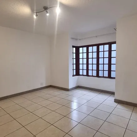Rent this 3 bed apartment on Snell Drive in Florida Park, Roodepoort