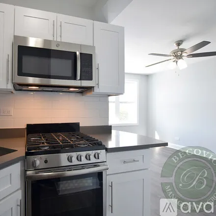 Image 4 - 1521 W Sherwin Ave, Unit 608 - Apartment for rent