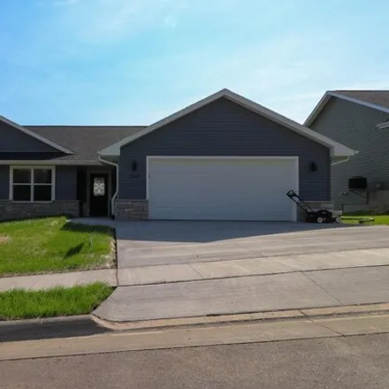 Buy this 3 bed house on Sky Blue Drive in Dubuque, IA 52001