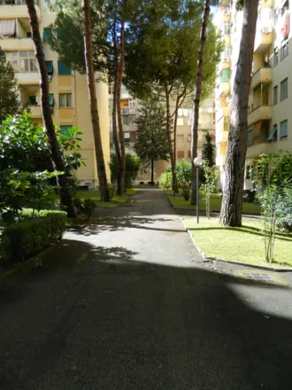 Image 2 - Tamoil, Via di Grotta Perfetta, 00145 Rome RM, Italy - Room for rent