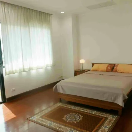 Image 6 - Bangkok City Hall, Dinso Road, Phra Nakhon District, 10200, Thailand - Apartment for rent