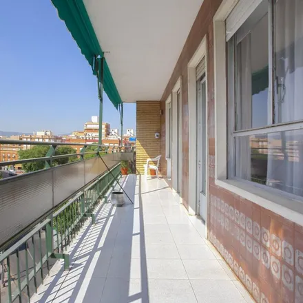 Image 3 - La Condomina, Ronda de Garay, 30003 Murcia, Spain - Apartment for rent