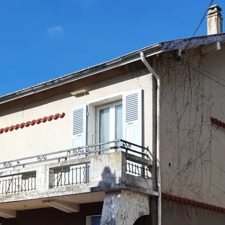 Rent this 2 bed apartment on 29 Montée du Moulin in 38270 Pact, France