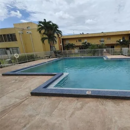 Image 7 - 1541 West 44th Place, Hialeah, FL 33012, USA - Apartment for rent
