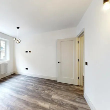 Buy this 1 bed apartment on Millers Terrace in London, E8 2DP