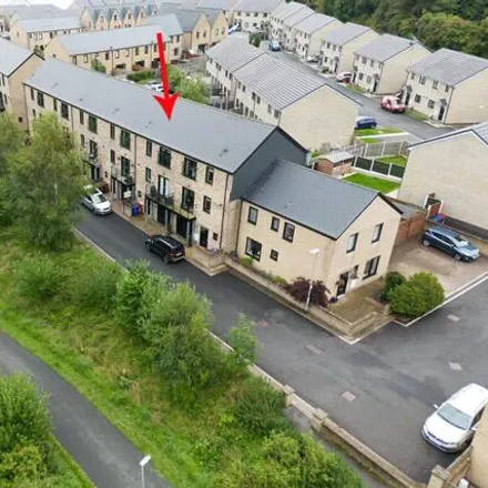 Buy this 4 bed townhouse on Padiham in Orchard Avenue, BB12 8EP