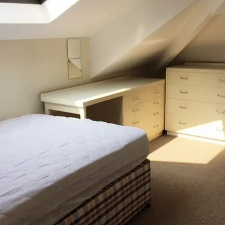 Image 7 - 4 Broomhall Road, Sheffield, S10 2DN, United Kingdom - Apartment for rent