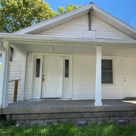 Buy this studio house on 411 North Tibbs Avenue in Mount Jackson, Indianapolis
