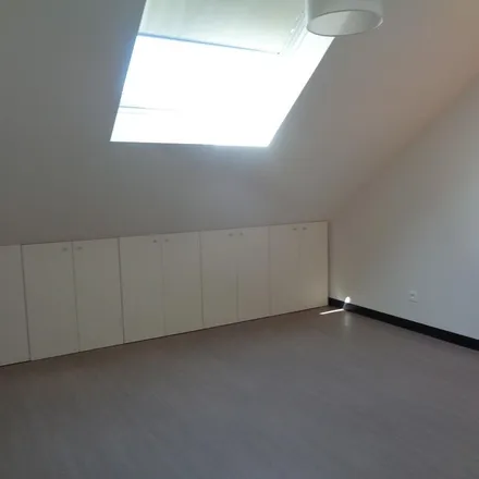 Rent this 2 bed apartment on 5 Rue Dulong in 27000 Évreux, France