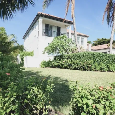 Rent this 5 bed house on 524 Outrigger Ln