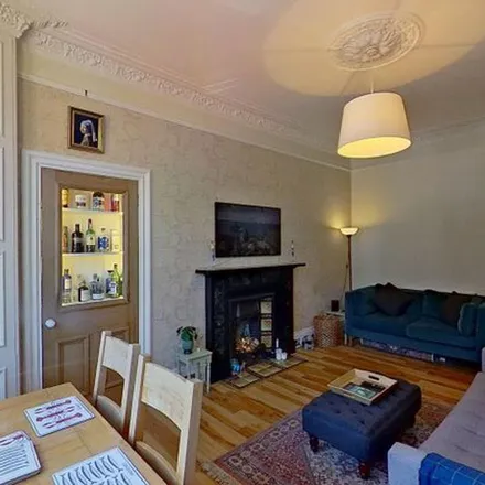 Rent this 2 bed apartment on 9 Wellington Street in City of Edinburgh, EH7 5EE