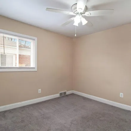 Rent this 3 bed apartment on 29708 Oakwood Street in Inkster, MI 48141