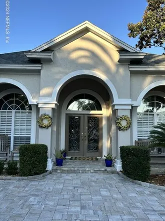 Rent this 5 bed house on Queens Harbor Boulevard in Greenfield, Jacksonville