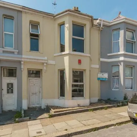 Rent this 5 bed townhouse on 15 Mildmay Street in Plymouth, PL4 8NE