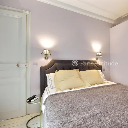 Image 8 - 6 Rue Eugène Sue, 75018 Paris, France - Apartment for rent