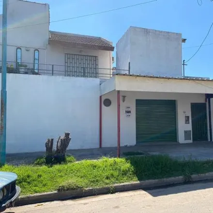 Buy this 2 bed house on Chile in Partido de Zárate, 2800 Zárate
