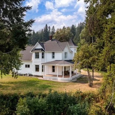 Image 2 - 6955 Apple Alley, Bonners Ferry, ID 83805, USA - House for sale