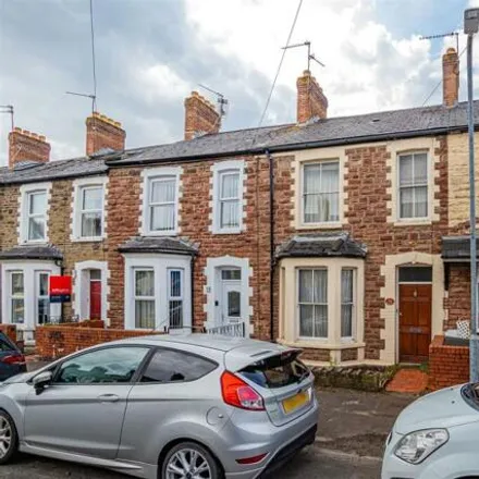 Buy this 2 bed townhouse on 25 Wyndham Road in Cardiff, CF11 9EJ