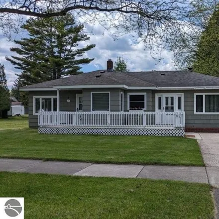 Buy this 2 bed house on 117 Jefferson Street in East Tawas, MI 48730
