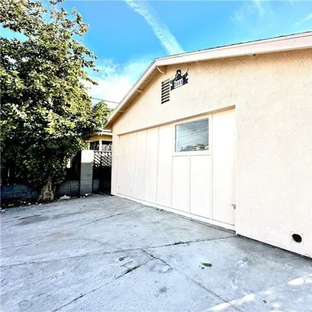 Image 3 - 2080 East Oris Street, Compton, CA 90222, USA - House for sale
