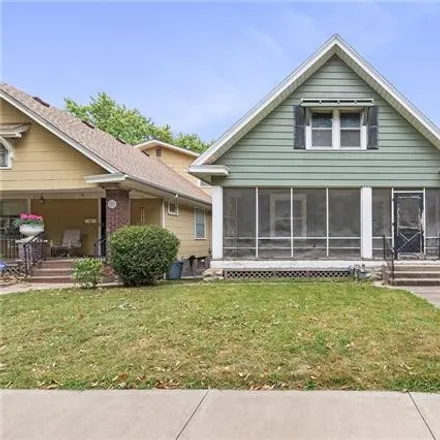 Buy this 2 bed house on North Grandview Boulevard in Kansas City, KS 66102
