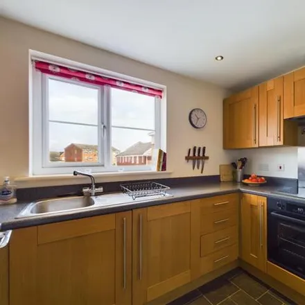 Image 5 - Quarry Road, Sheffield, S13 9BW, United Kingdom - Apartment for sale