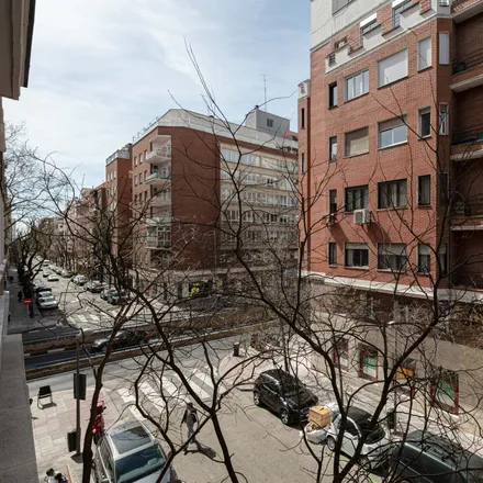 Image 8 - Madrid, Ignacio Aldecoa, Calle de Blasco de Garay, 28003 Madrid - Room for rent