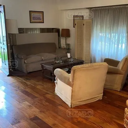 Buy this 5 bed house on Santo Domingo 897 in Martínez Oeste, B1640 GJD Martínez