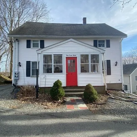 Rent this 2 bed house on 2 Evans Street in Woburn, MA 01801