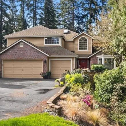 Buy this 3 bed house on 16001 Southeast 149th Street in Renton, WA 98059
