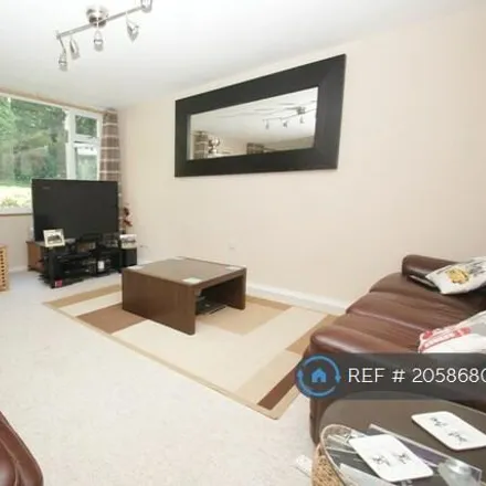 Image 2 - Westacre Close, Bristol, BS10 7DH, United Kingdom - Apartment for rent