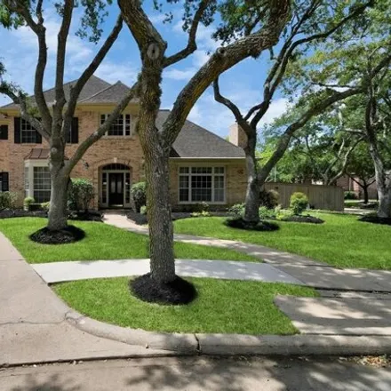 Buy this 4 bed house on 7 Dorothea Lane in Sugar Land, TX 77479