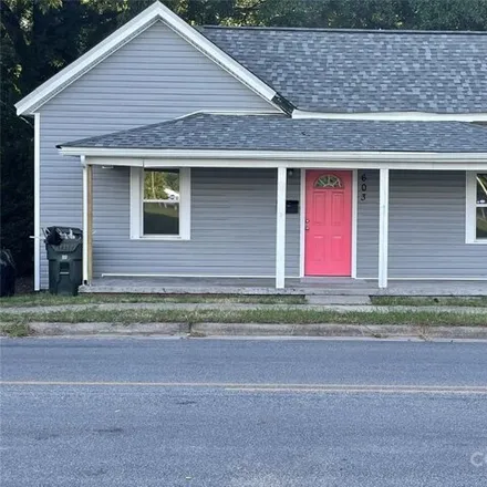 Buy this 2 bed house on 623 South Marietta Street in Gastonia, NC 28052