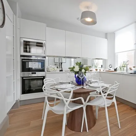 Rent this 2 bed apartment on Dexters in 66 Goodge Street, London
