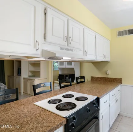 Image 8 - 1950 Paine Avenue, Eggleston Heights, Jacksonville, FL 32211, USA - Condo for sale