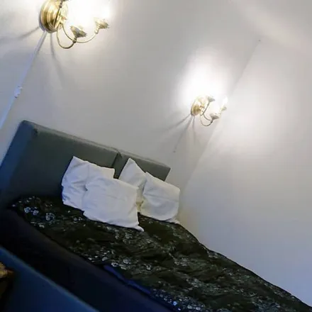 Rent this 1 bed condo on 54614 Schönecken