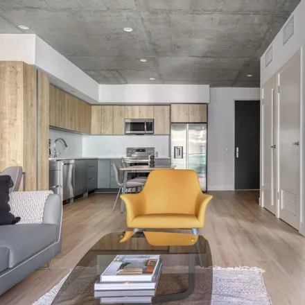 Image 2 - Saint Paul Place, Los Angeles, CA 90017, USA - Apartment for rent