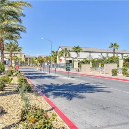 Image 3 - 4547 Woolcomber Street, Nellis Air Force Base, Nellis, NV 89115, USA - Townhouse for sale