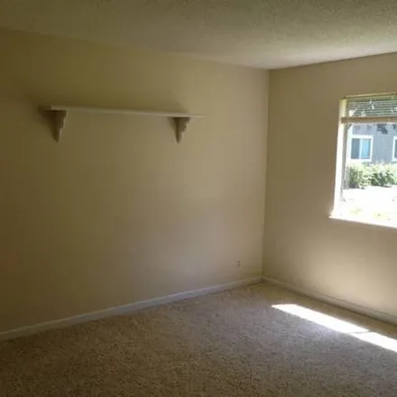 Rent this 3 bed apartment on 5487 Sean Circle in San Jose, CA 95123